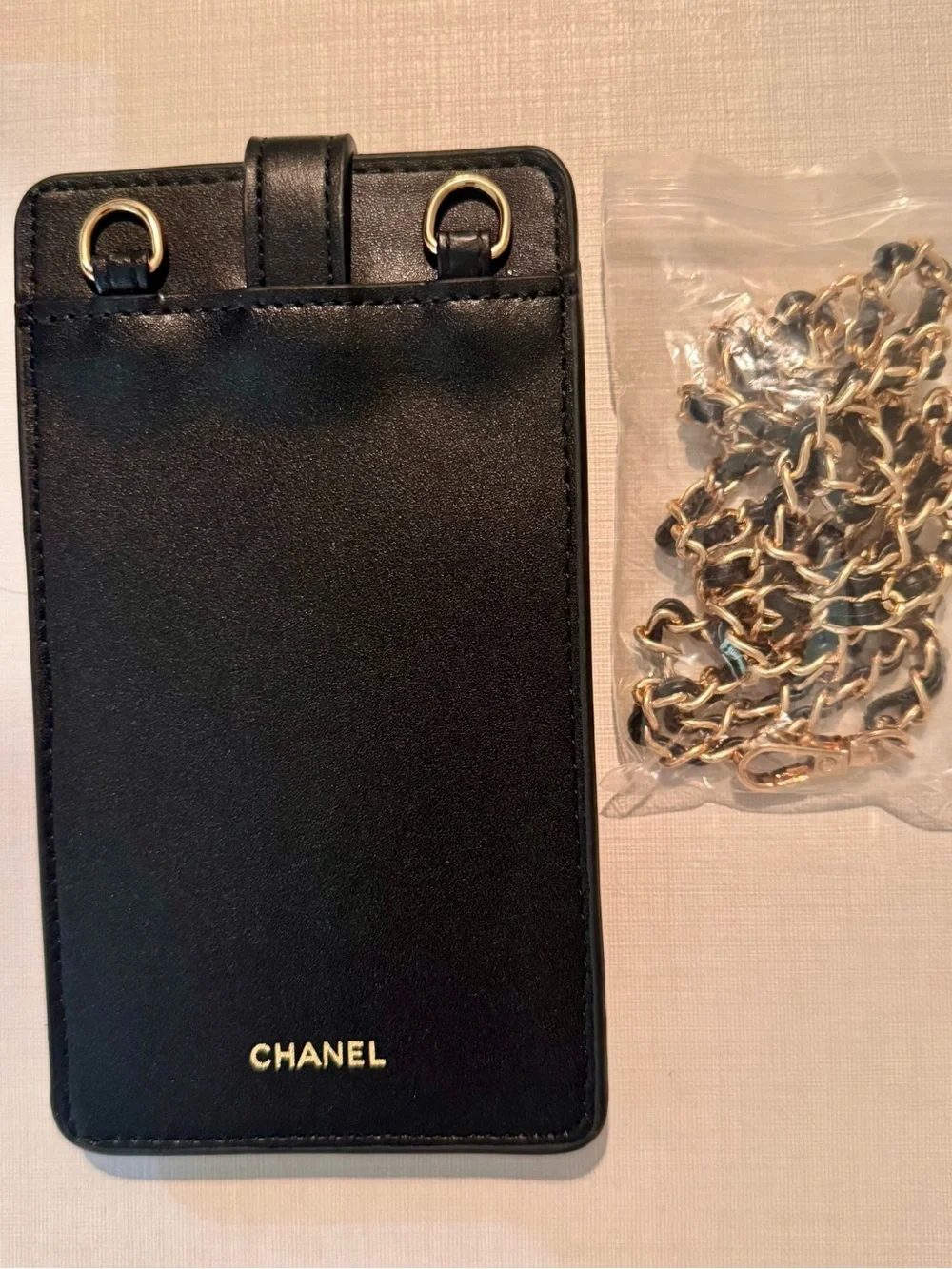 COCO CRUSH Black Quilted Leather Phone Crossbody - Picture 2 of 2